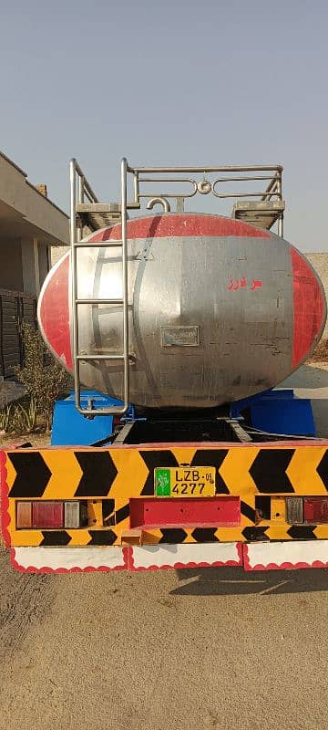 milk tanker 5300 ltr for sell 5