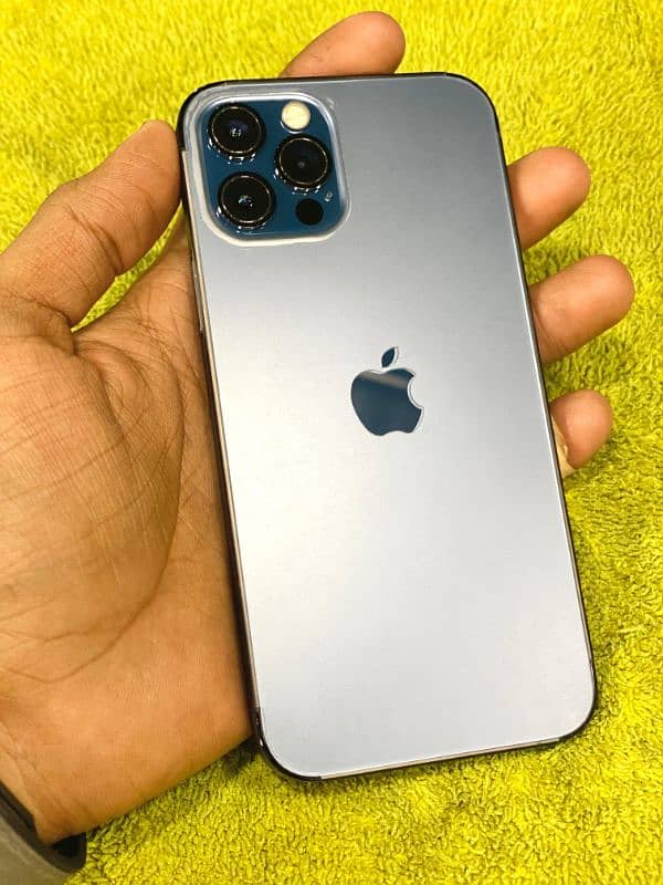 IPHONE 12 PRO FACTORY UNLOCK 9