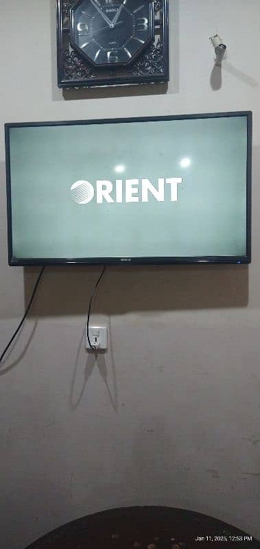 orient led  40"inches no repair 1