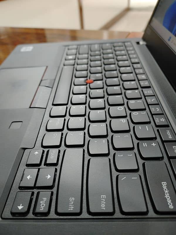 Lenovo Thinkpad T490 i5 10th gen 2