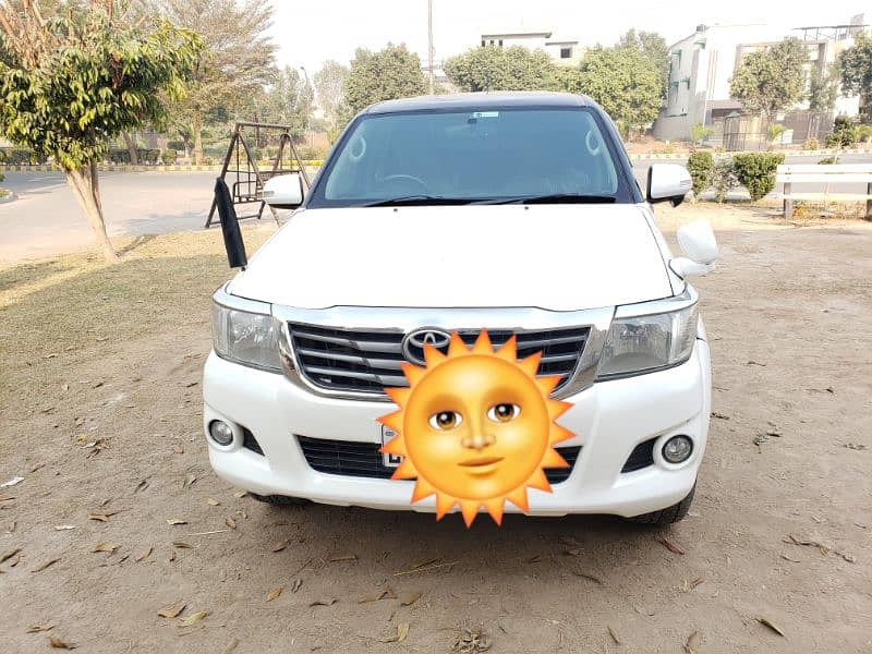 Toyota Hilux 2016 Vigo Champ Automatic 0