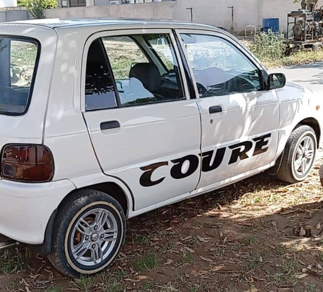 Daihatsu Cuore 2003 8