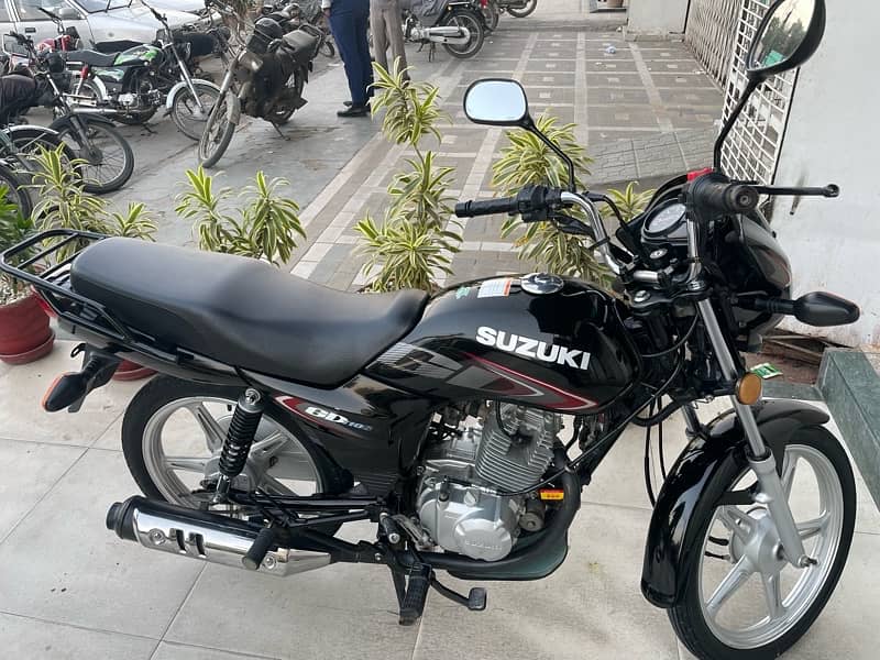 Suzuki GD 110 2