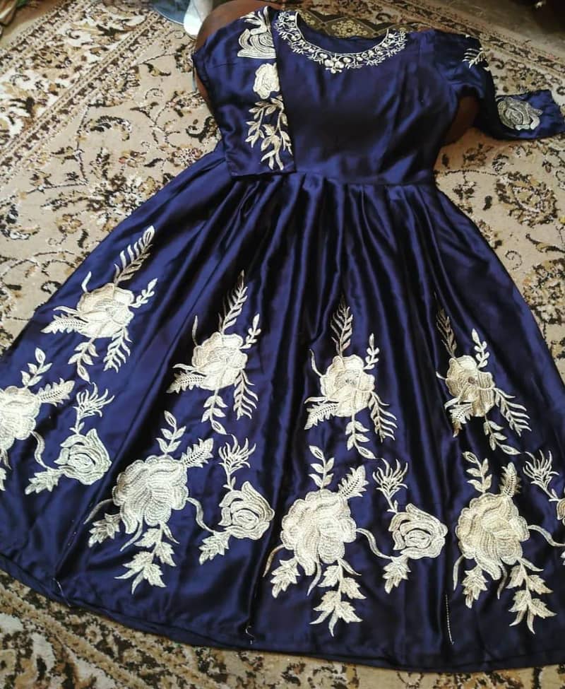 Stunning /  Embroidery / Shamoz /   Silk  / Maxi 1