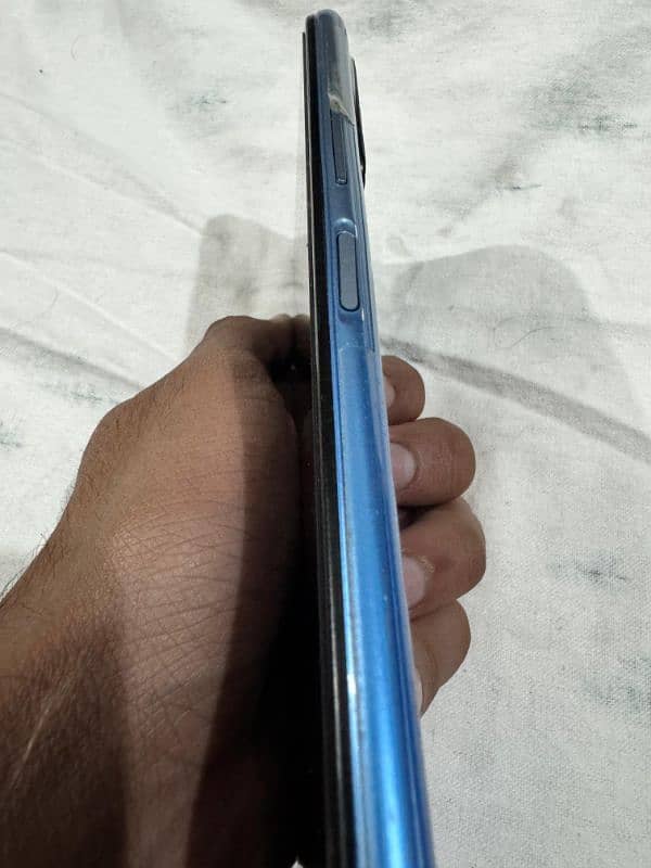 Infinix Note 8i 4