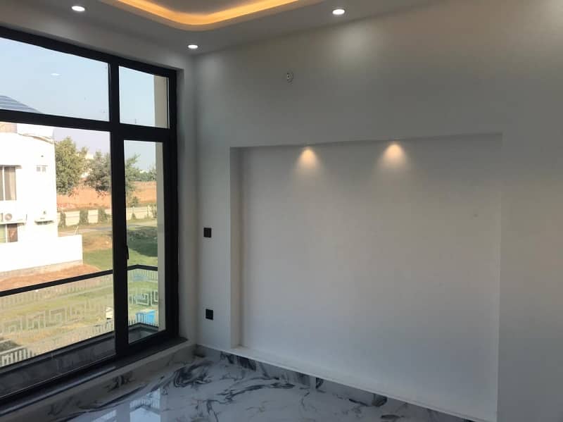 DHA PHASE 6 5 MARLA MODERN HOUSE AVAILABLE FOR RENT 6