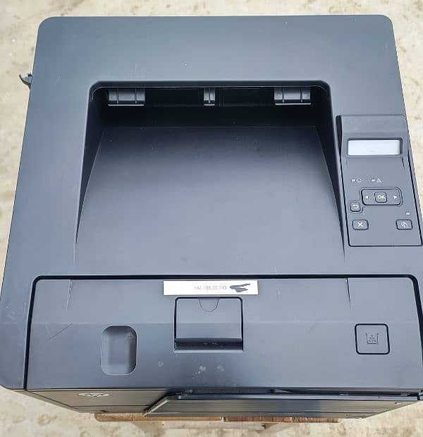 HP Laserjet Pro 400 Series (M401dne) Printer 1