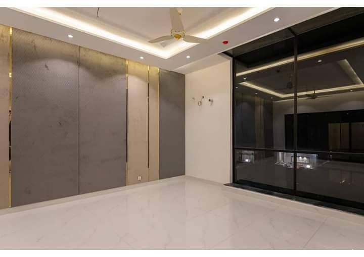 DHA PHASE 5 1 KANAL LUXURY UPPER PORTION AVAILABLE FOR RENT 8