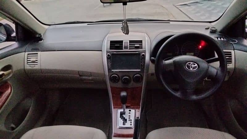 Toyota Corolla 1.6 Aoutomatic 9