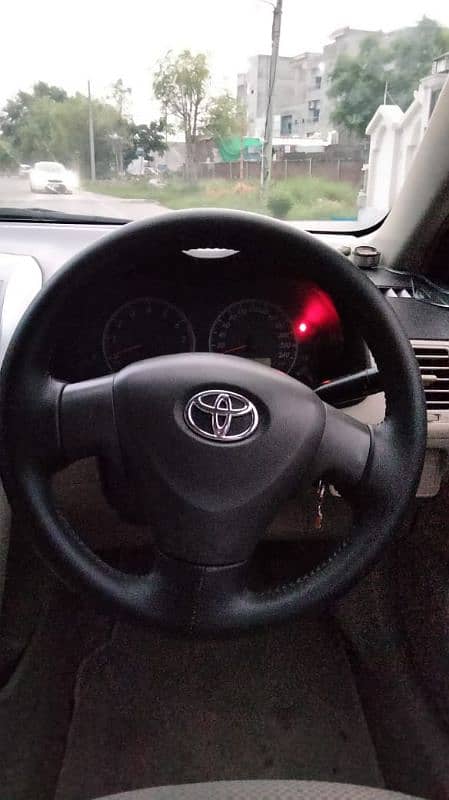 Toyota Corolla 1.6 Aoutomatic 15