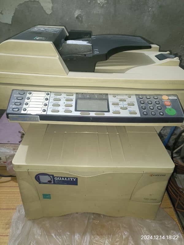 Copier printer is for sale urgently 3