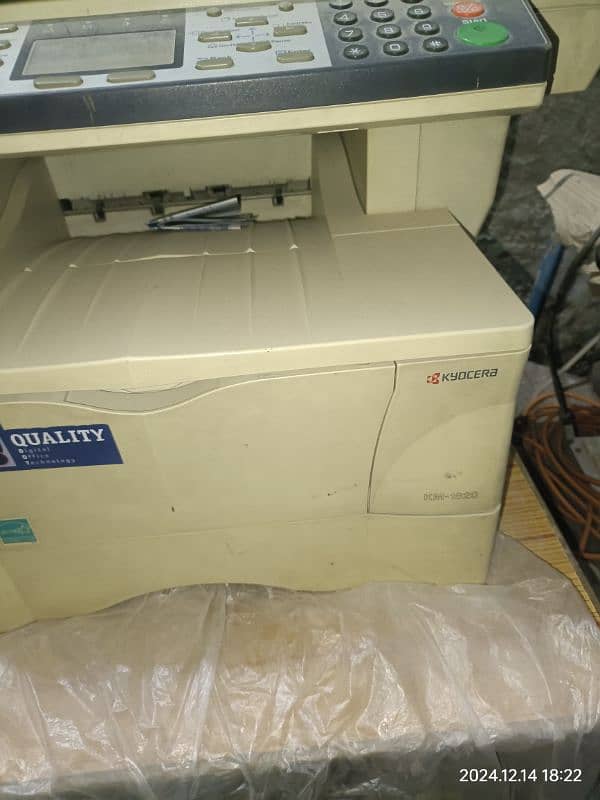 Copier printer is for sale urgently 4