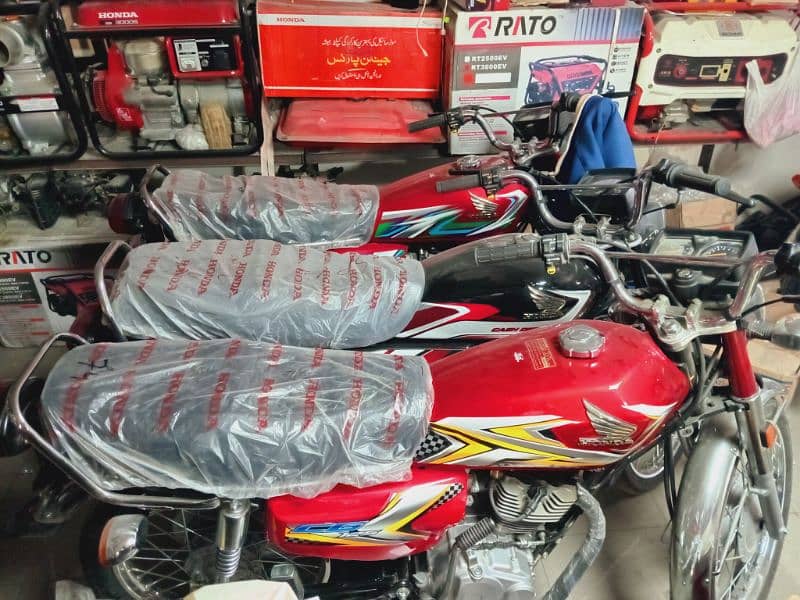 Zero Meter Honda CG 125ccModel 2025 - Black Red Blue Colour 15