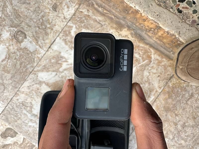 Gopro hero black 7 10/10 condition 1