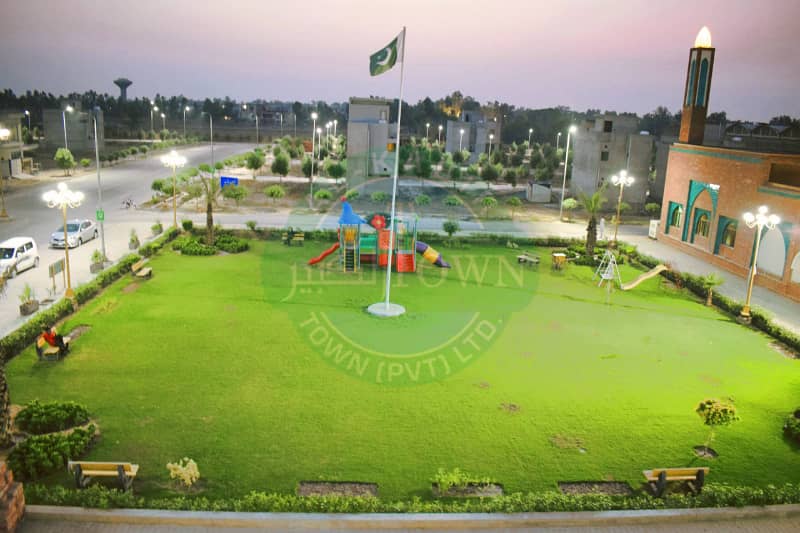 4 MARLA COMMERCIAL PLOT ON MAIN BOULEVARD FOR SALE - AL KABIR TOWN PHASE 2 - Lahore 2