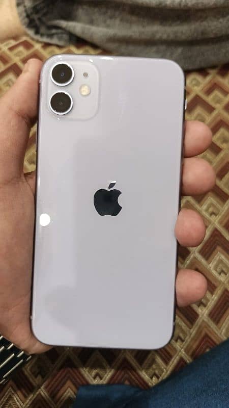 iphone 11 10/10 condition non pta 1