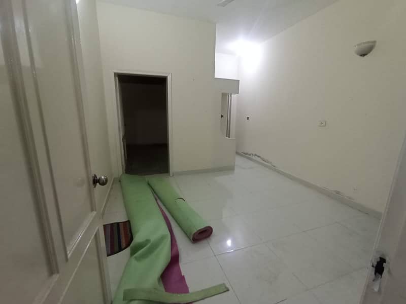 Top Location 1 Kanal New Lower Portion Available For Rent in DHA Phase 2 4