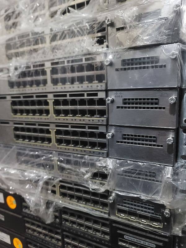 Cisco Switches Giga POE+ 10G 17