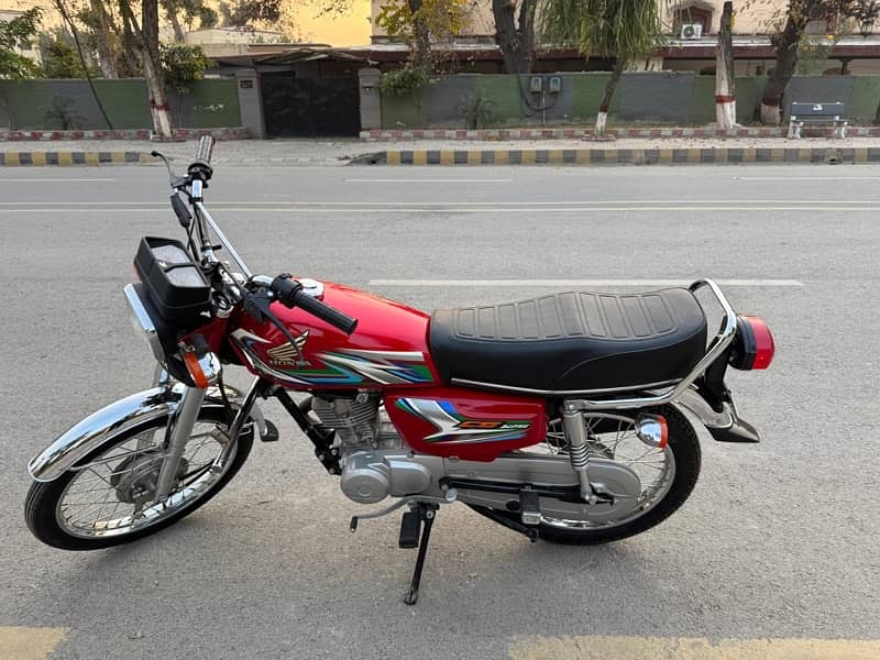 Honda CG125 23 Model New 0