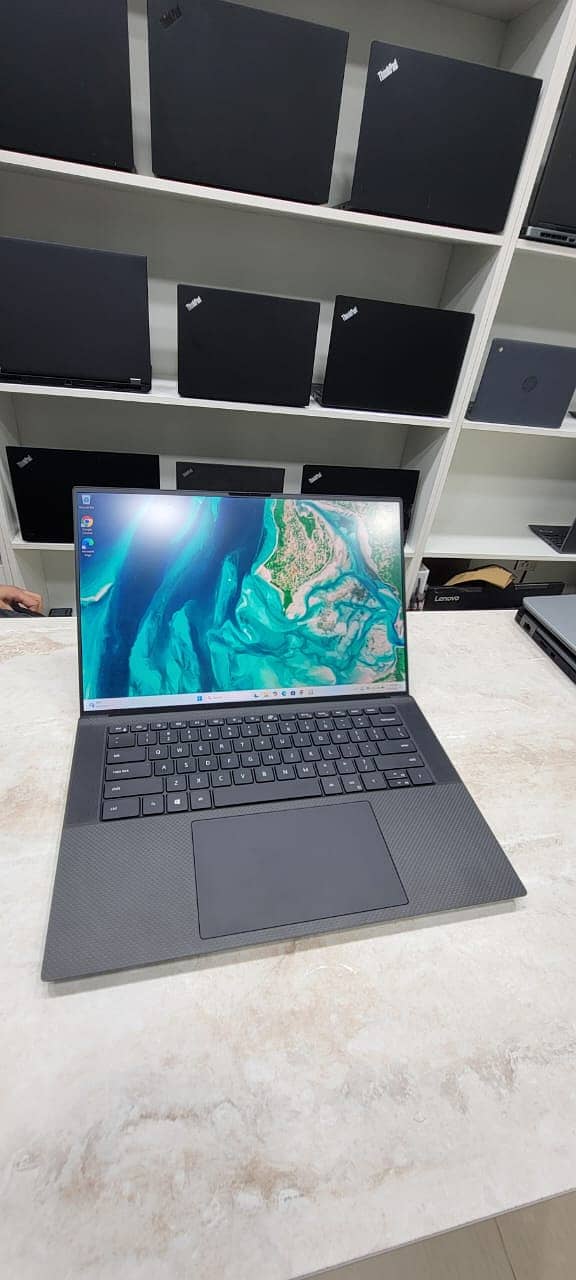 Dell Precision 5550/ contact me on whatsapp 0