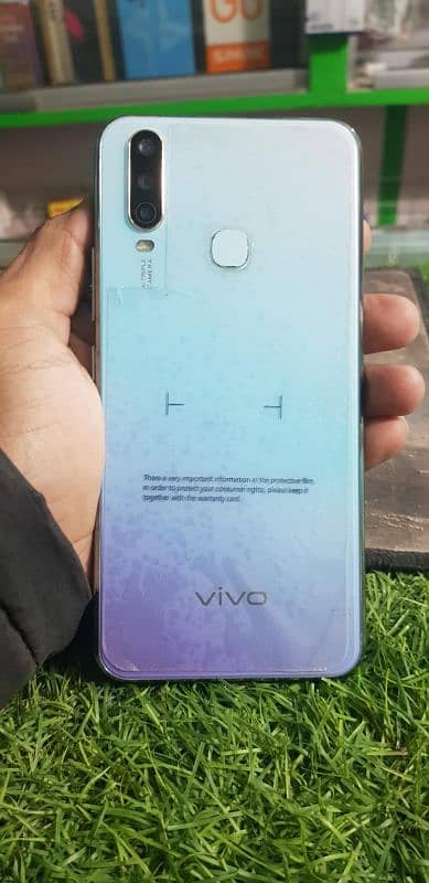 Vivo y17 8/256 0