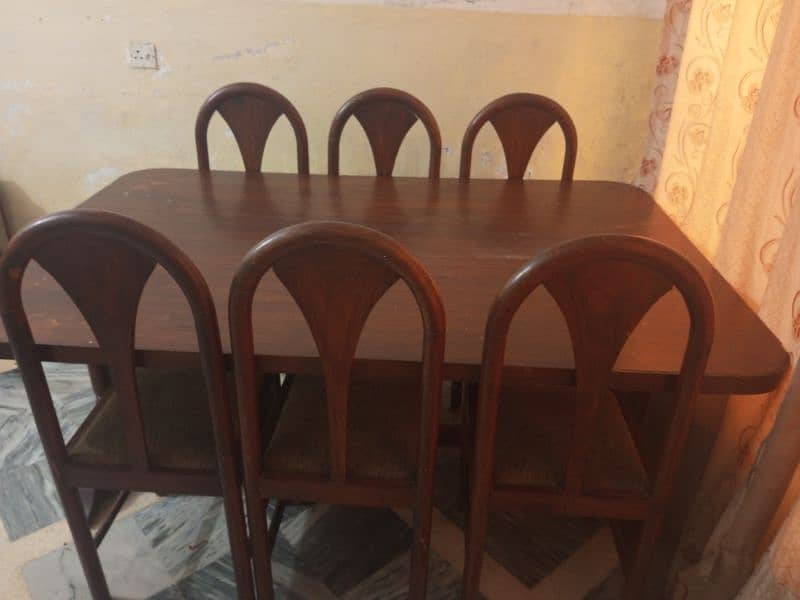 Dining Table with 6 Chairs 6