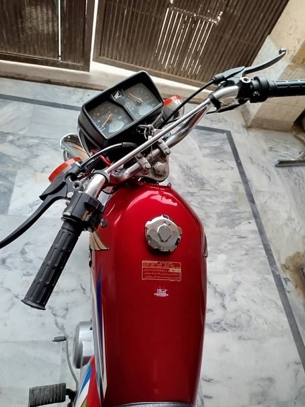 Honda 125 7