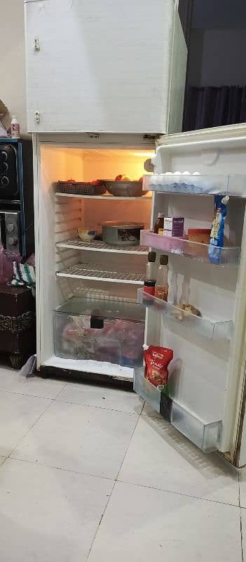 Haier Fridge Model HRF-355 For Sale 0