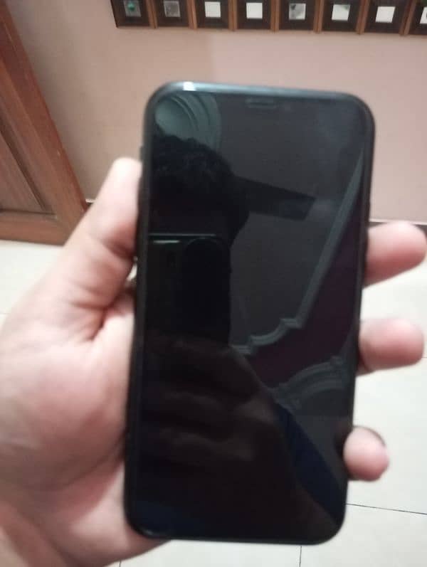 iPhone XR all okay 1