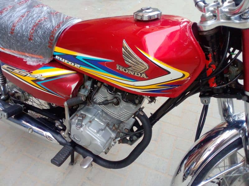 Honda 125 karachi number 19 model 2