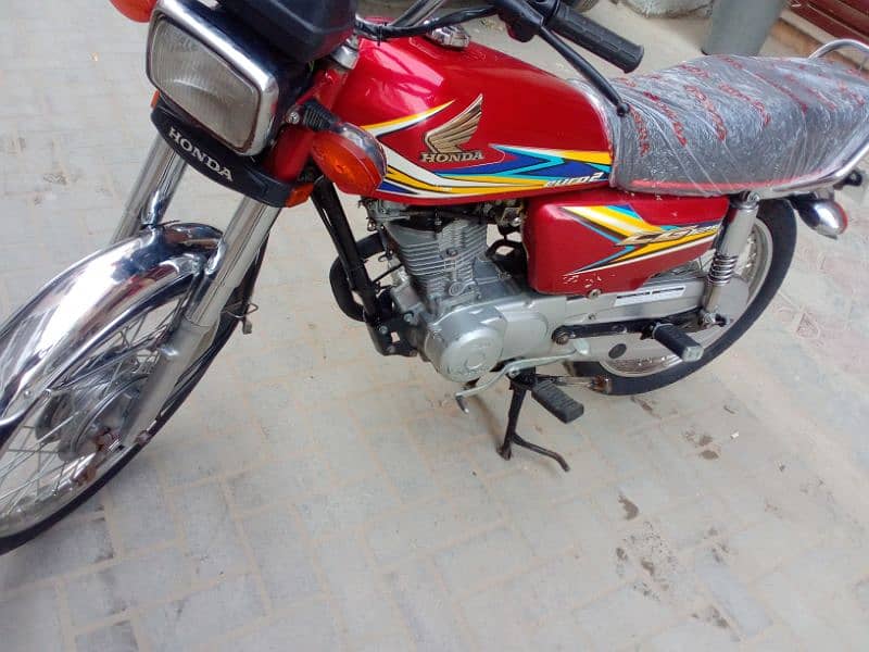 Honda 125 karachi number 19 model 5