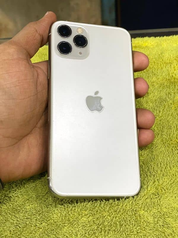 IPHONE 11 PRO FACTORY UNLOCKED 0