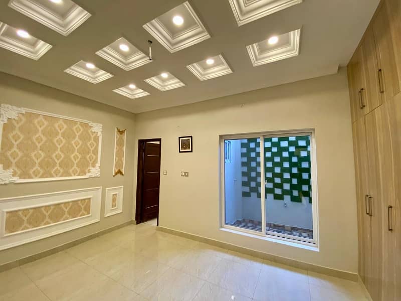 5 MARLA SPANISH DESIGN BRAND NEW CONDITION HOUSE AVAILABLE FOR RENT IN CANAL GARDEN NEAR BAHRIA TOWN LAHORE 2