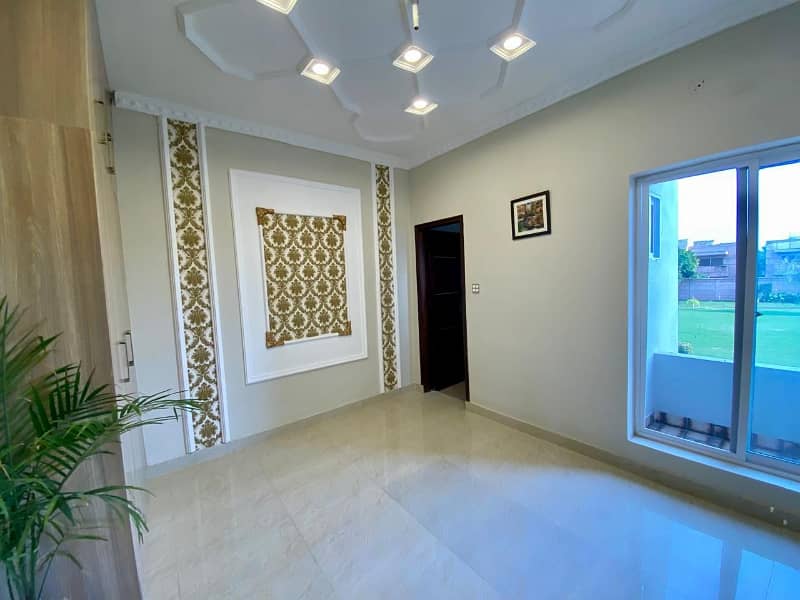 5 MARLA SPANISH DESIGN BRAND NEW CONDITION HOUSE AVAILABLE FOR RENT IN CANAL GARDEN NEAR BAHRIA TOWN LAHORE 5