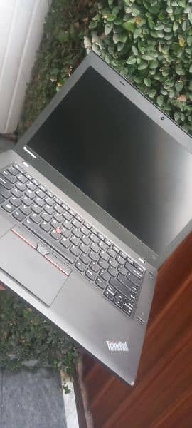 lenovo 8/256 i5 6th gen thinkpad 0/3/2/2/4/4/7/0/2/9/2 5