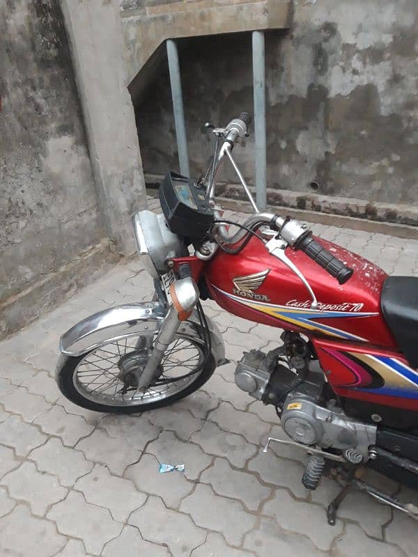 2009/2011 model Honda CD For sale Gujrat 6