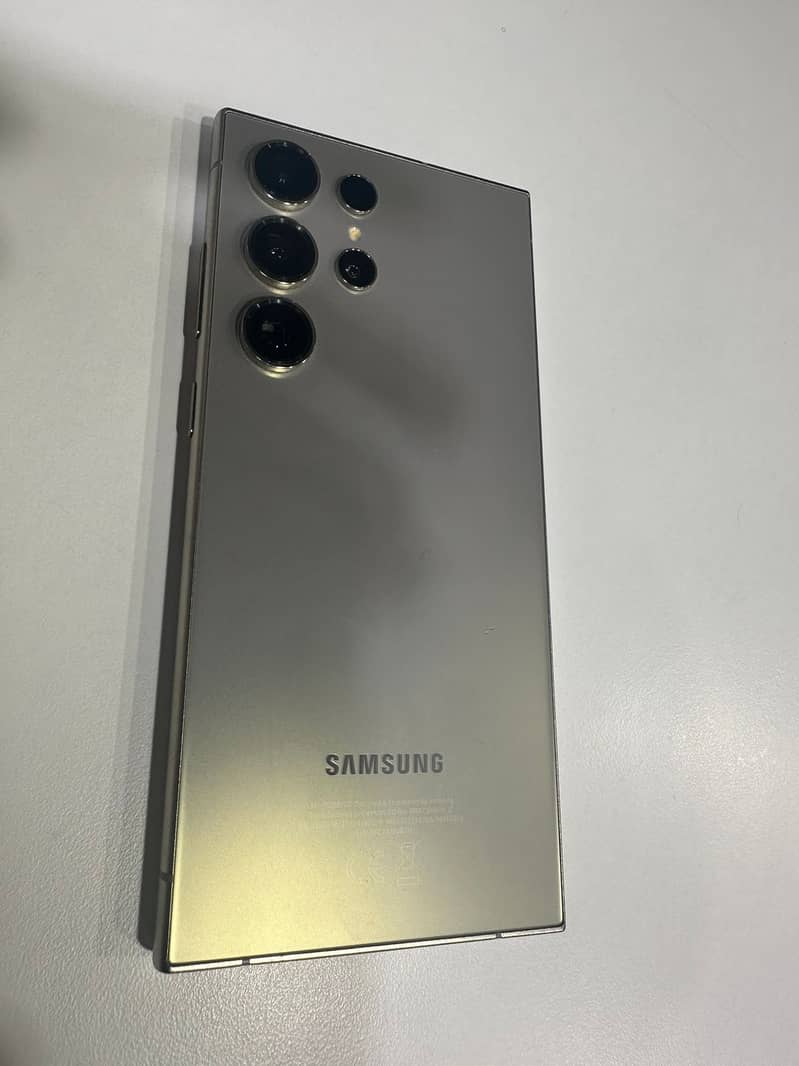 Samsung Mobile S24 ULTRA with box 3