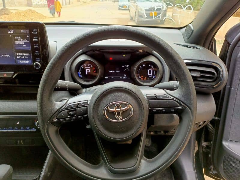 Toyota Yaris G Led Model 2023 - Unregistered 8