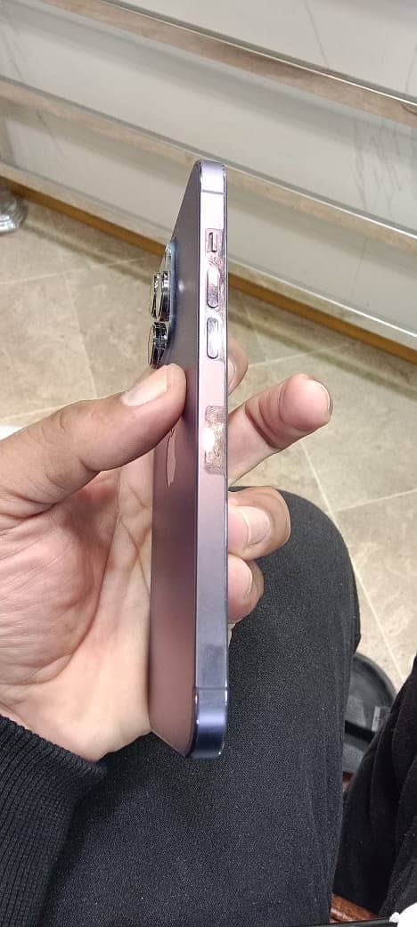 iPhone 14pro max purple Jv 10/10 4