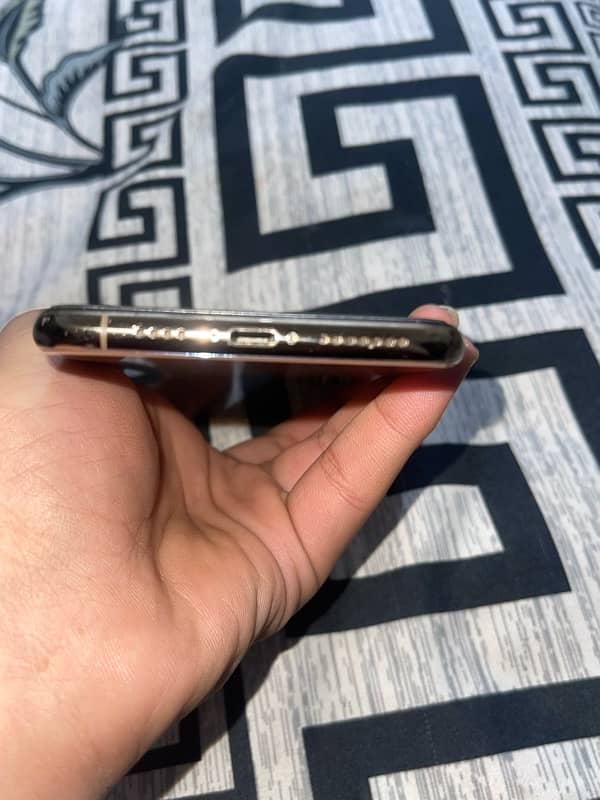 iPhone XsMax dual pta 256gb 3