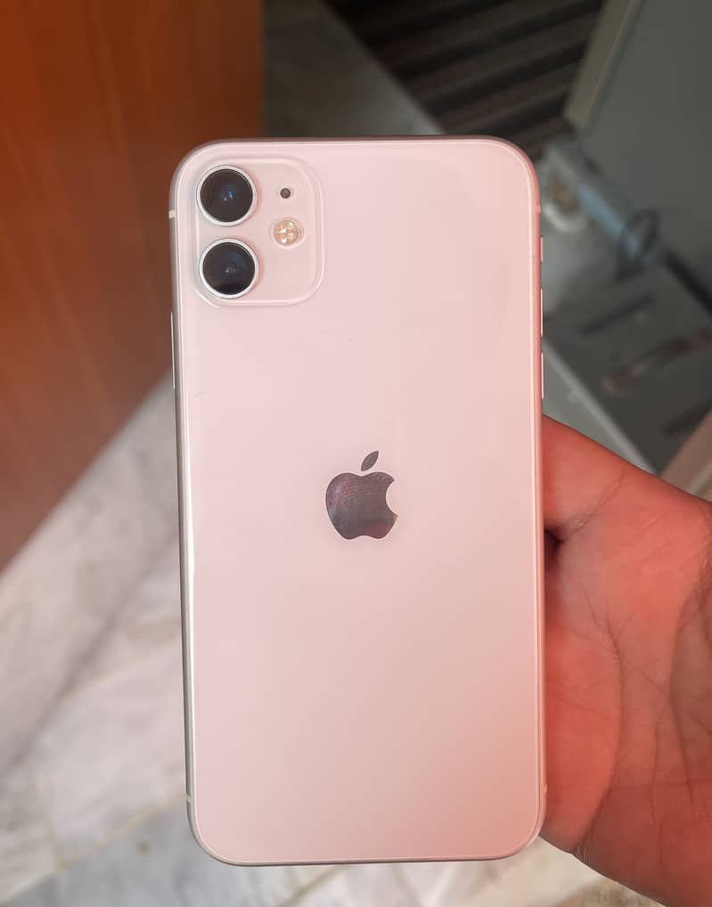 IPHONE 11 {128GB} 0