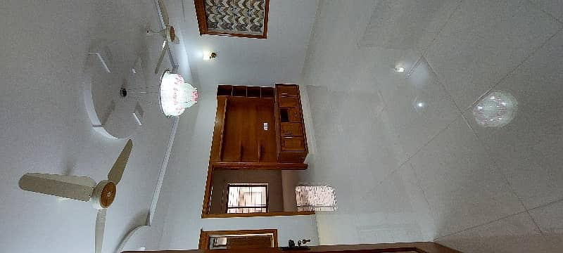 House For Rent in G-13 (Brand New) 7 Marla 0