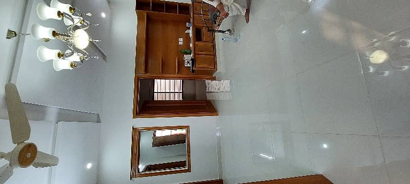 House For Rent in G-13 (Brand New) 7 Marla 4