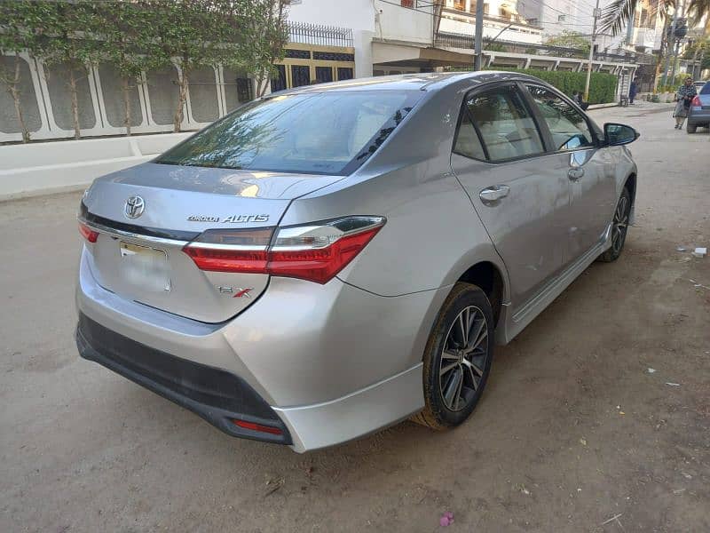 Toyota Corolla Altis 2022 Automatic 9