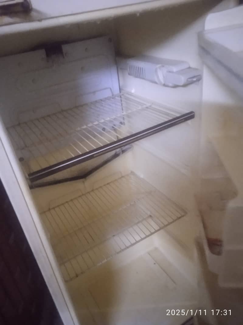 Used refrigerator 4