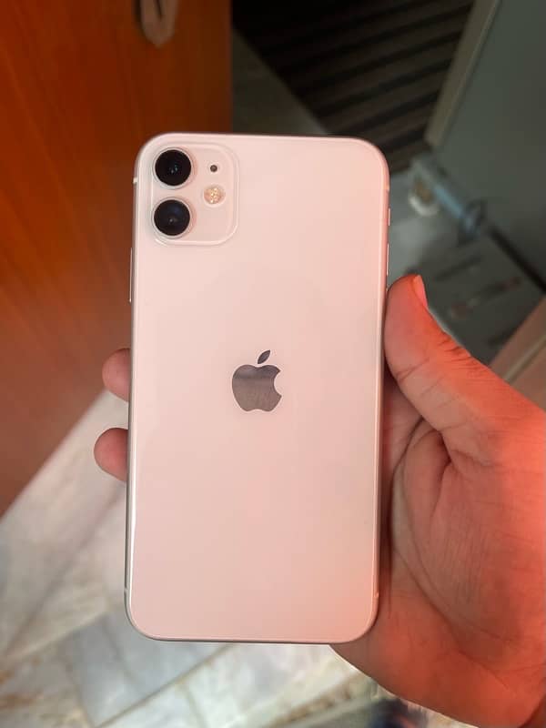 IPHONE 11 {128GB} 0