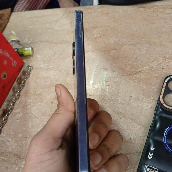 Tecno spark 10 pro 16ram 128 room 2