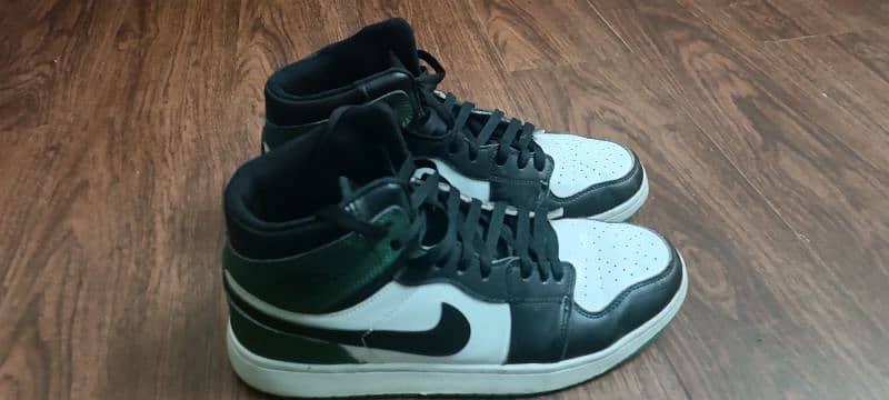 Air Jordan Green (High). Urgent Sale 1