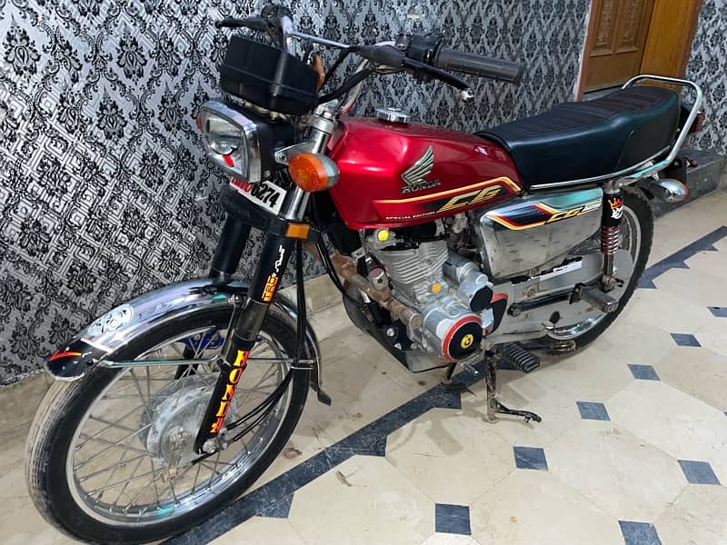 Honda 125 self start special edition 0