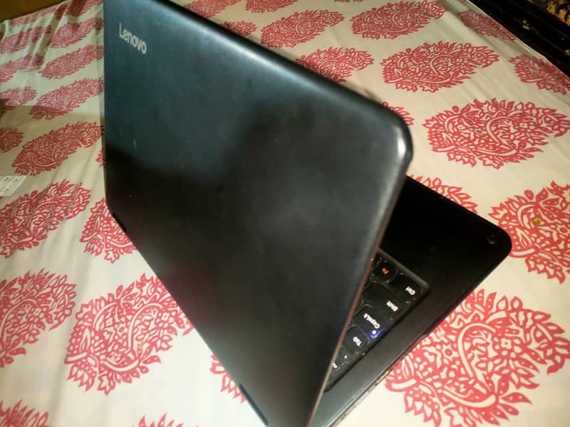 Lenovo N23  80UR 0